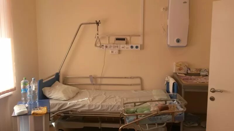 Роддом иноземцева отзывы. Роддом 3 нежинская. Роддом иноземцева отзывы. Гкб им ф и иноземцева роддом. Роддом им иноземцева палаты родовые.