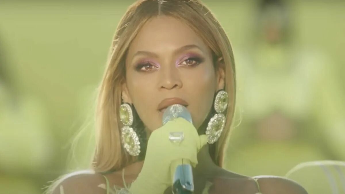 Платье принт плющ. Madison lyu. Ivy hope. Опен айви. Madison lyu.