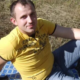 Азаров орел