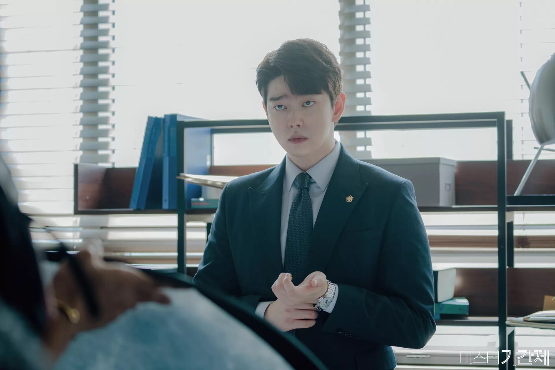 Класс лжи дорама. Дорама класс лжи 2019. Класс лжи дорама софтбокс. Низший класс дорама. Ложь лжи 2 серия озвучка софтбокс.