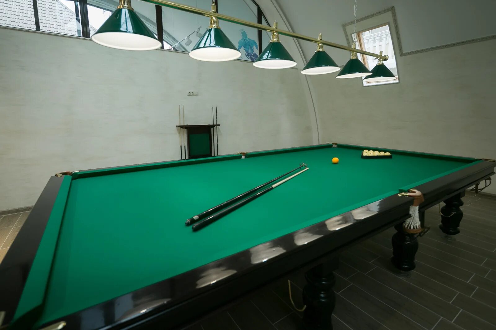 Бильярд адлер. Гостиница малекон. Бильярд адлер. Парк отель орловский бильярд. Бильярдный клуб москва.