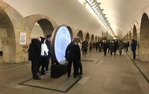 Станция метро северная