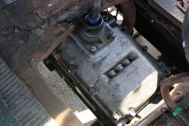 Поставить коробку на зил. Кпп зил 131. Крепление раздатки уаз 469. Поставить коробку на зил. Кпп зил 131 с демультипликатором.