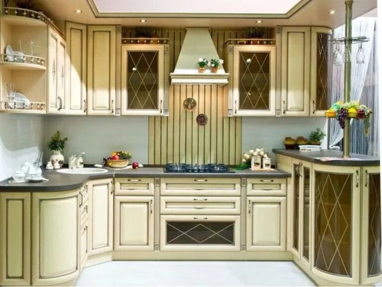 Кухня мдф патина классика 2020. Кухня классика. Фасад мерано. Классический кухонный гарнитур. Кухня мдф патина классика 2020.