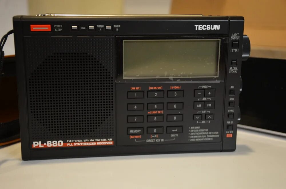 Приёмник тексан pl 680. Tecsun pl-680 black. Tecsun pl 680 купить. Tecsun pl-680. Tecsun pl-680 комплектация.