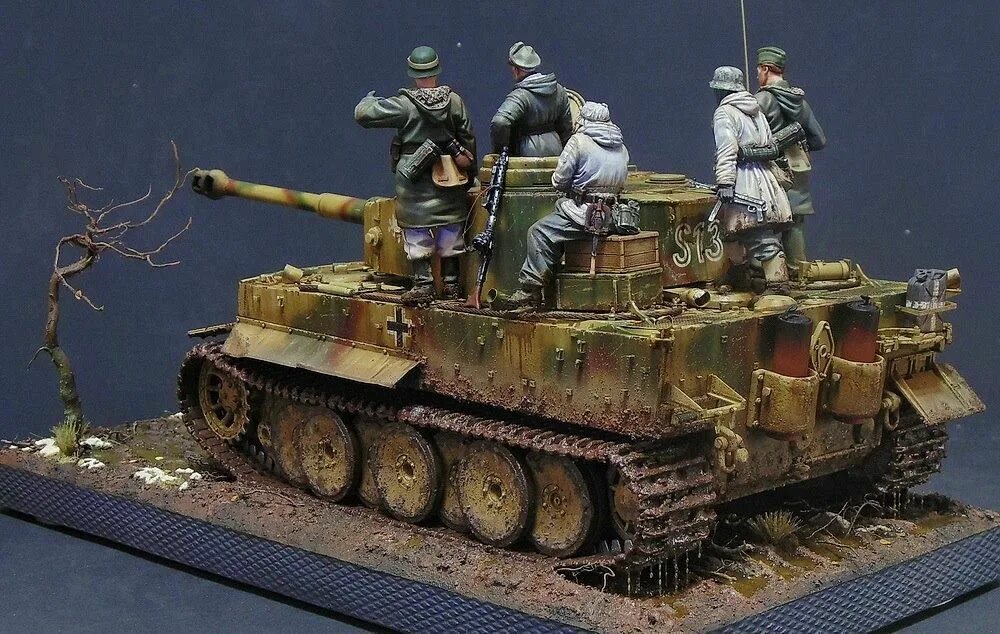 Диорамы 1 35. Ww2 Diorama. Диорама танк 1/35. Диорамы ww2. Каропка ру стендовые модели