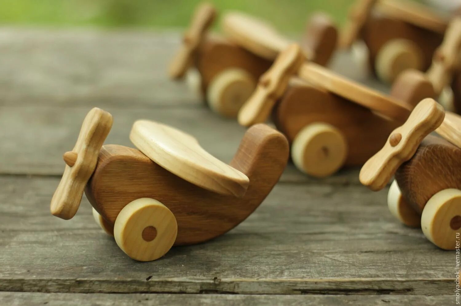 Деревя н нн ый. Деревянные игрушки. игрушки из дерева. детские игрушки из дерева. деревянные изделия для детей.