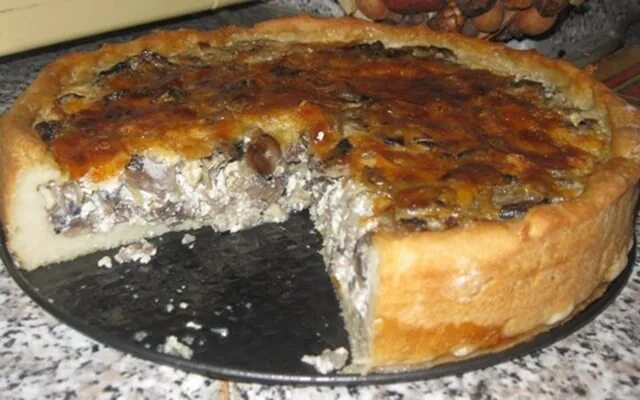 Пирог с рябчиком и грибами. Пирог с рябчиком и грибами. Пирог с рябчиком. Пирог с рябчиком и грибами 18 века. Пирог с рябчиком и грибами.