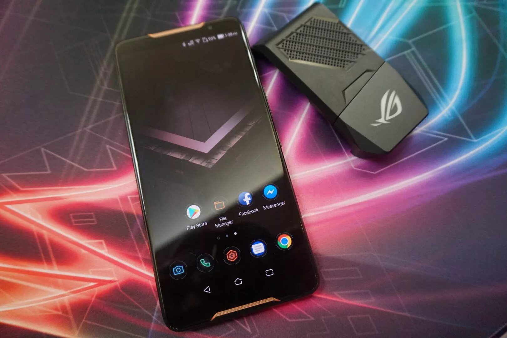 Лучшие игровые телефоны 2024 года. Смартфон ASUS ROG Phone 6d Ultimate. ASUS ROG Phone 7 Ultimate. Топ 5 игровых смартфонов. Самый мощный игровой телефон в мире.