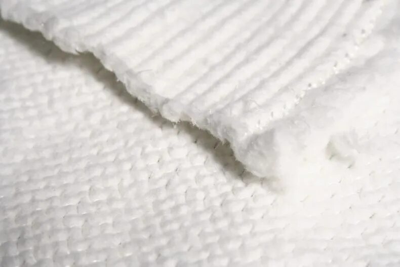 Полотно м303 матовый белый. Полотно нетканое холстопрошивное хпп 150 см х 50 м. Вафельное полотно плотность 200-240. 75х5м. Трикотажная ткань.