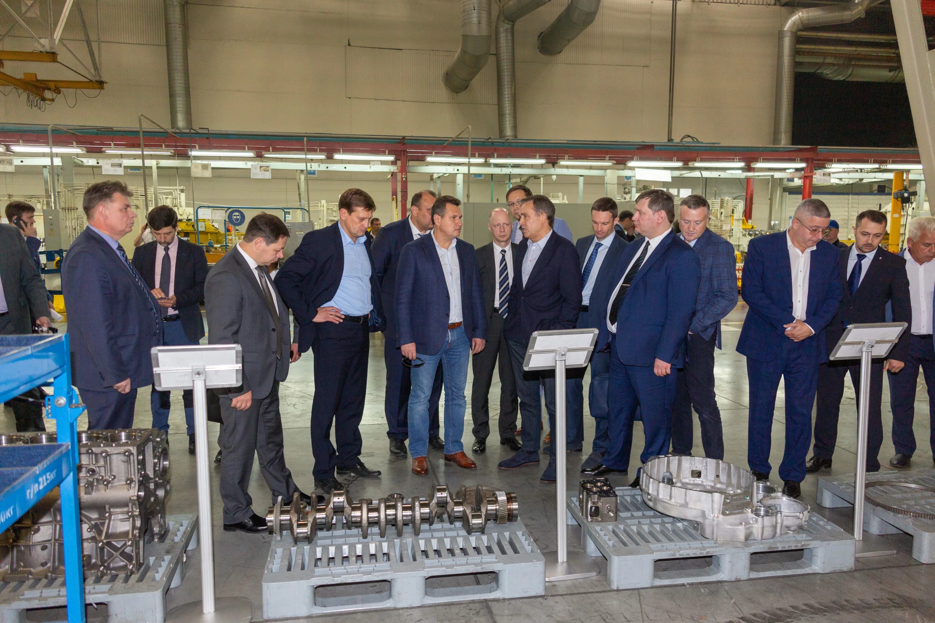 Пао 13. Пао моэк предприятие № 2 филиал № 5, москва. Завод чкпз челябинск. Магаданэлектросетьремонт. Пао 13.