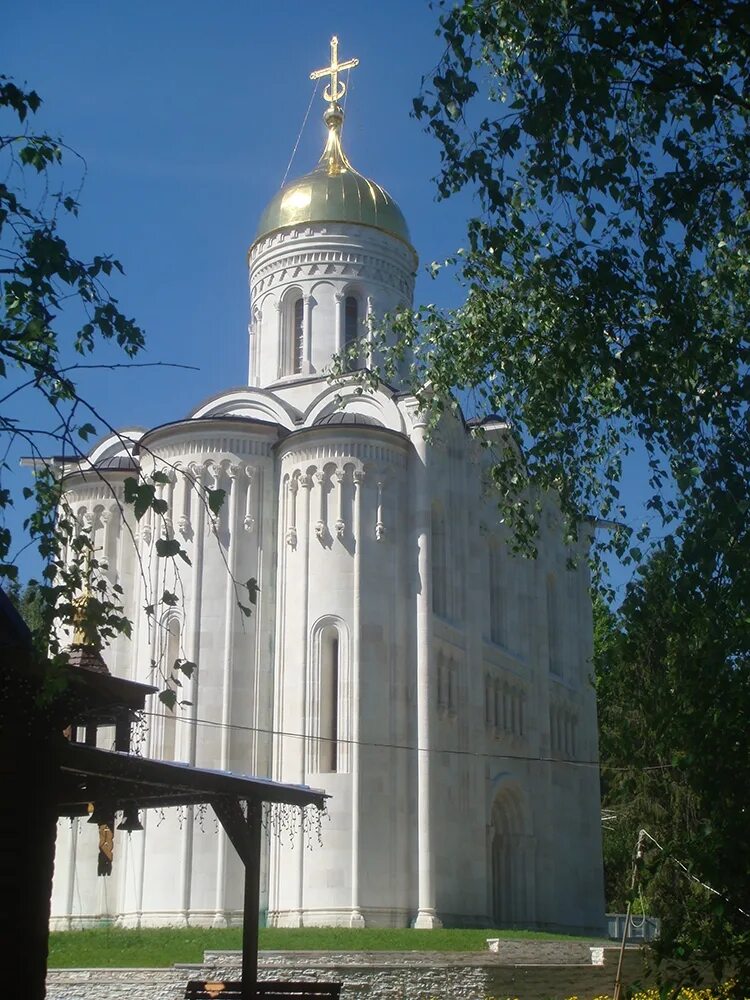 Храм в лызлово рузский. Храм иконы божией матери лызлово. Храм иконы божией матери лызлово. Лызлово рузский. Лызлово рузский.