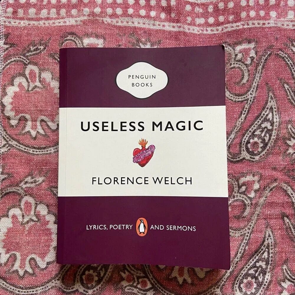 New magic текст. Florence Welch useless Magic. Флоренс Уэлч useless Magic. Флоренс Уэлч – "бесполезная магия". Useless Magic Florence and the Machine.