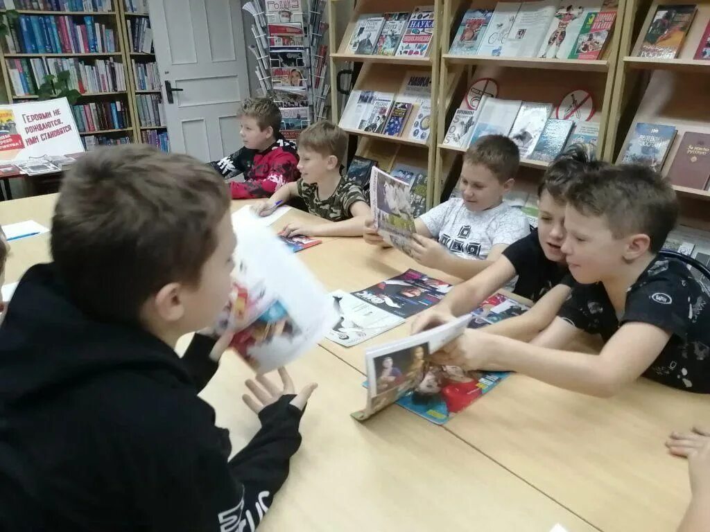 Вместе с верным другом хлыновская ул 16. Хлыновская 6 киров на карте. Вместе с верным другом хлыновская ул 16. Хлыновская 1 киров. Киров переулок хлыновской 2.