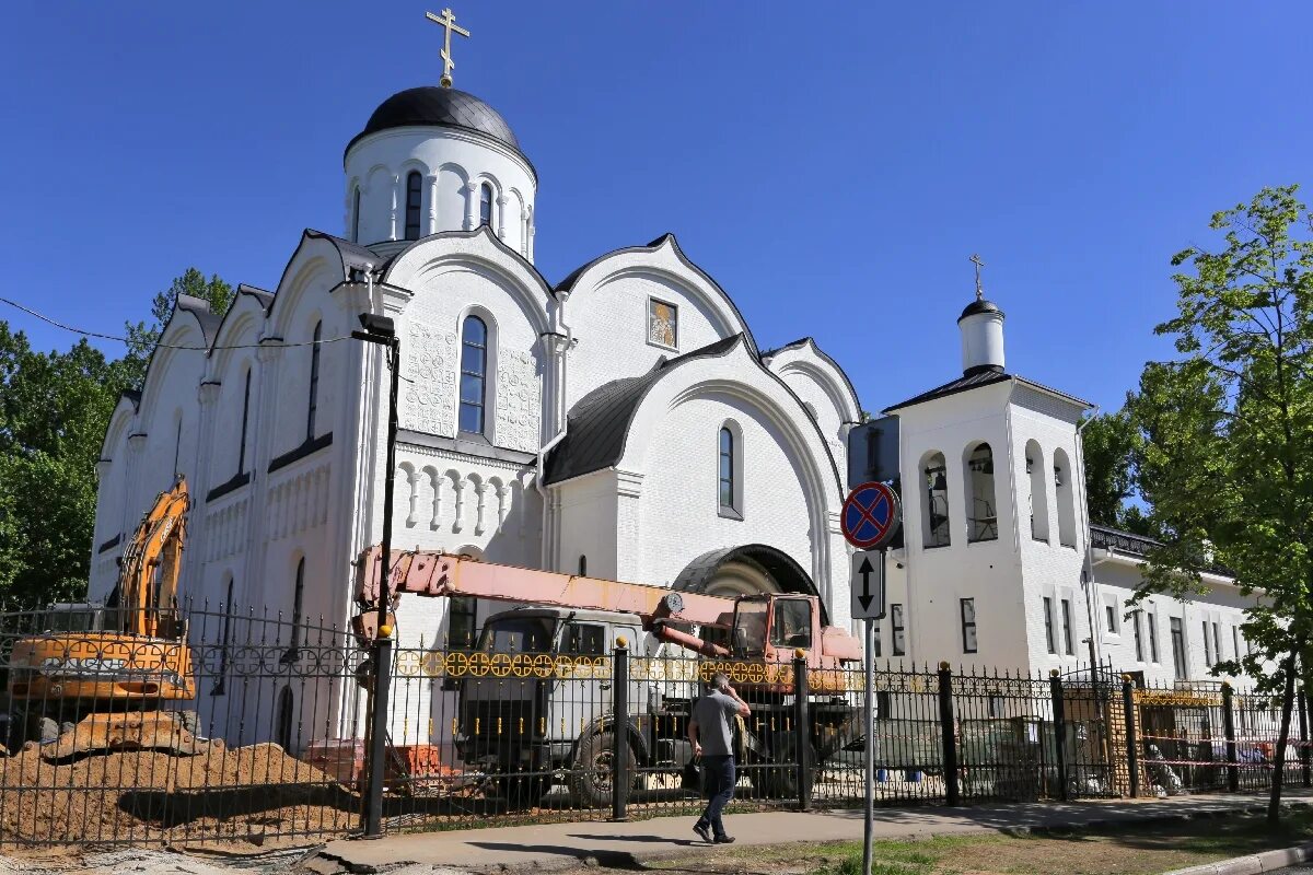 Храм святителя николая на лодочной. Храм святителя николая в тушино на лодочной. Храм николая на лодочной. Храм на лодочной в тушино. Храм святителя николая чудотворца в тушино москва.