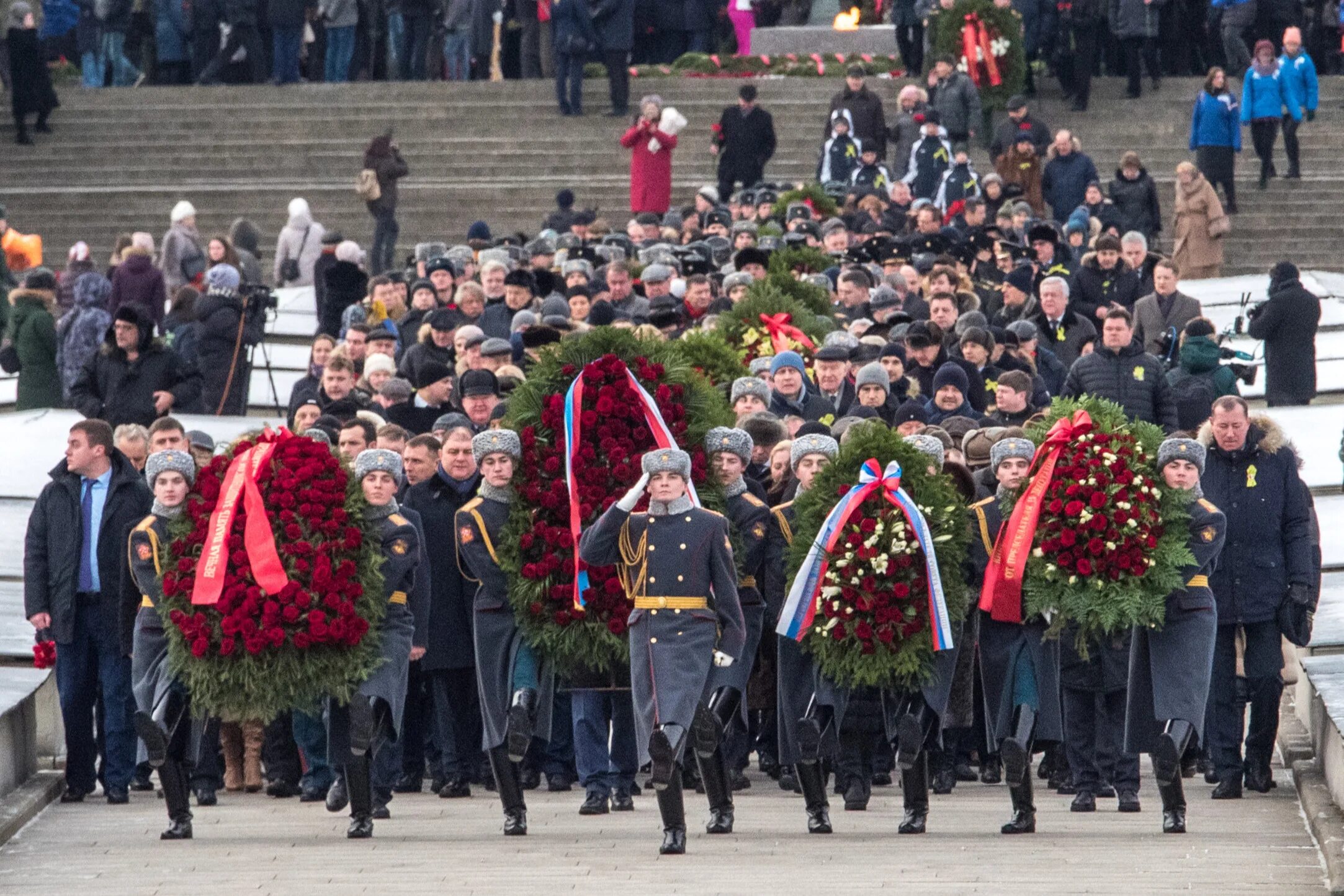 27 Января освобождение Ленинграда. День освобождения блокады. 27 Января Ленинград. Памятник освобождению Ленинграда от блокады. 75 лет освобождения блокады