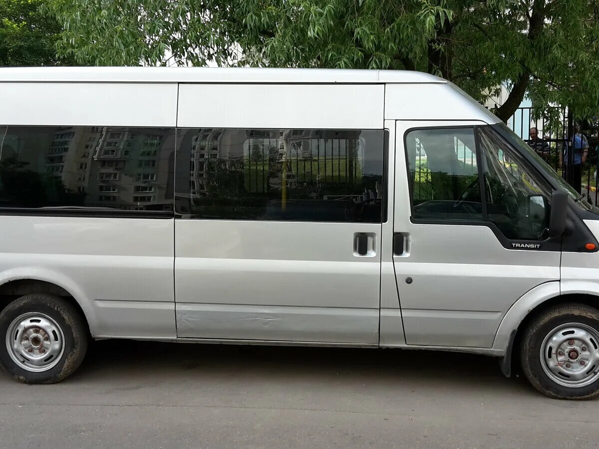 Форд транзит 13. Ford Transit 2003. Форд Транзит 2003 года. Форд Транзит 2003 года дизель. Форд Транзит 13 мест.