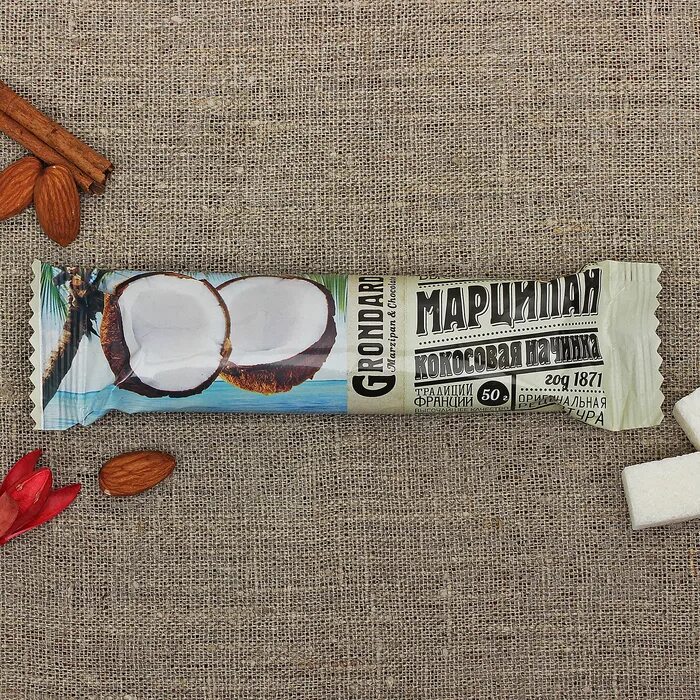Шестислойный батончик myprotein. Soj sport протеиновый батончик 40 г (банан). Протеиновый батончик protein bar. Брауни fitnesshock 50г кокосовый пирог глазированное. Батончик виталад протеиновый состав.