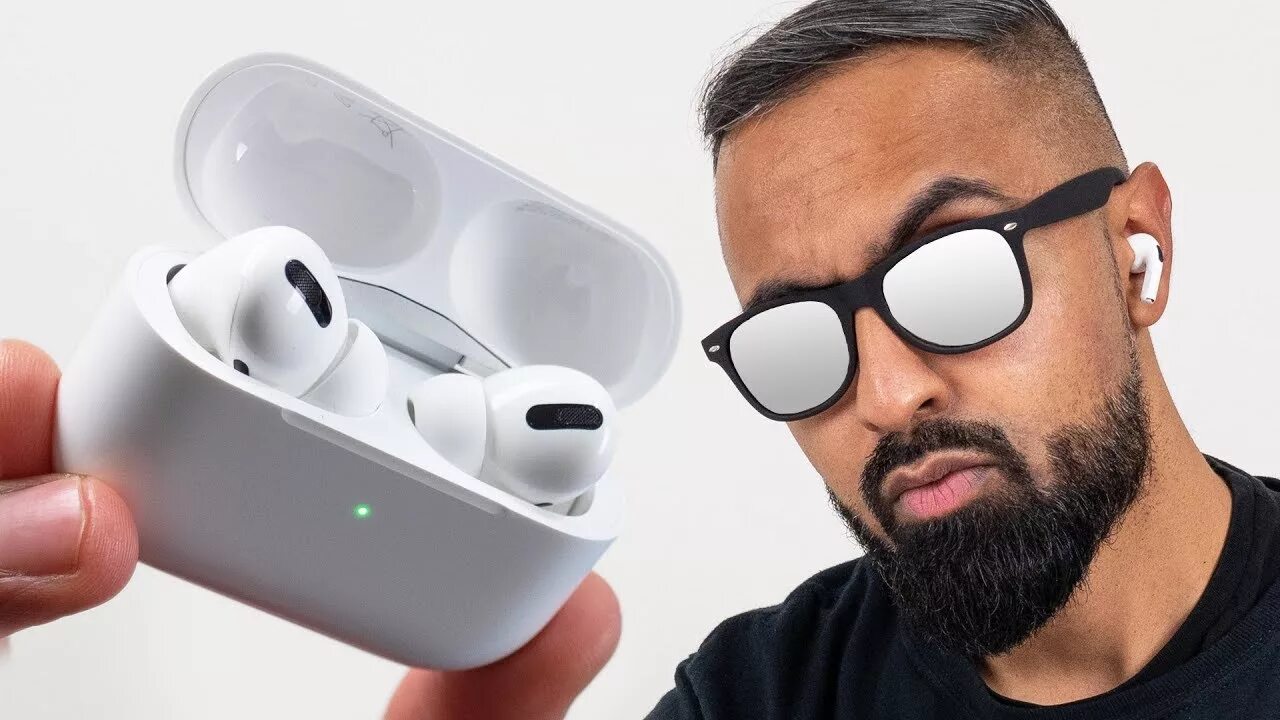 Airpod сами. Apple AIRPODS Pro 3. AIRPODS Pro 2. Apple Earpods Pro 2. Apple AIRPODS Pro в ушах.