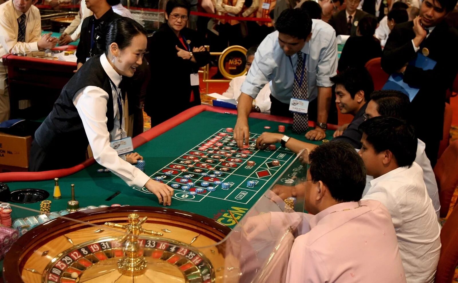Время азартными играми. Казино в Японии. Азартные игры в Японии. Игорный бизнес в Японии. Игорный дом казино.