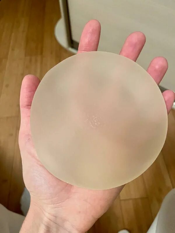 Импланты ментор 280 cc. Импланты ментор 375 мл анатомические. Ментор 275. Mentor. Круглый имплант 325 мл.