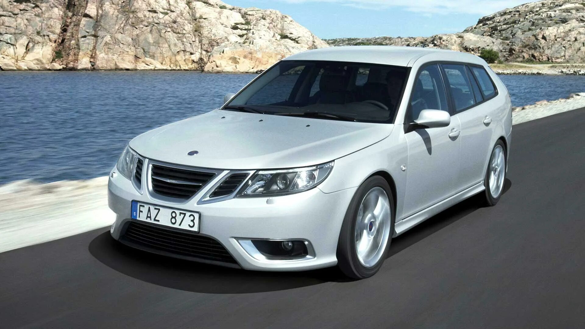 Сааб 9-3 универсал. Saab 9-3 Sport Combi. Saab 9-3 XWD. Saab 9-3 2014.