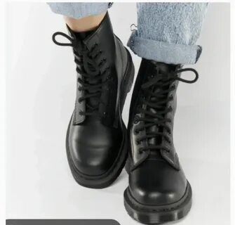 Dr martens mono