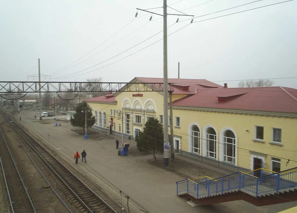Ржд валуйки. Железнодорожный вокзал Валуйки. Станция Валуйки Белгородской области. Валуйки Железнодорожная станция. Валуйки ЖД вокзал.