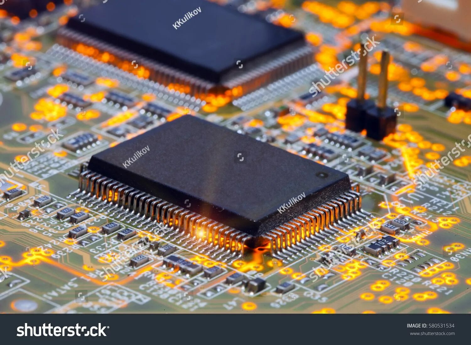 Chip electronics