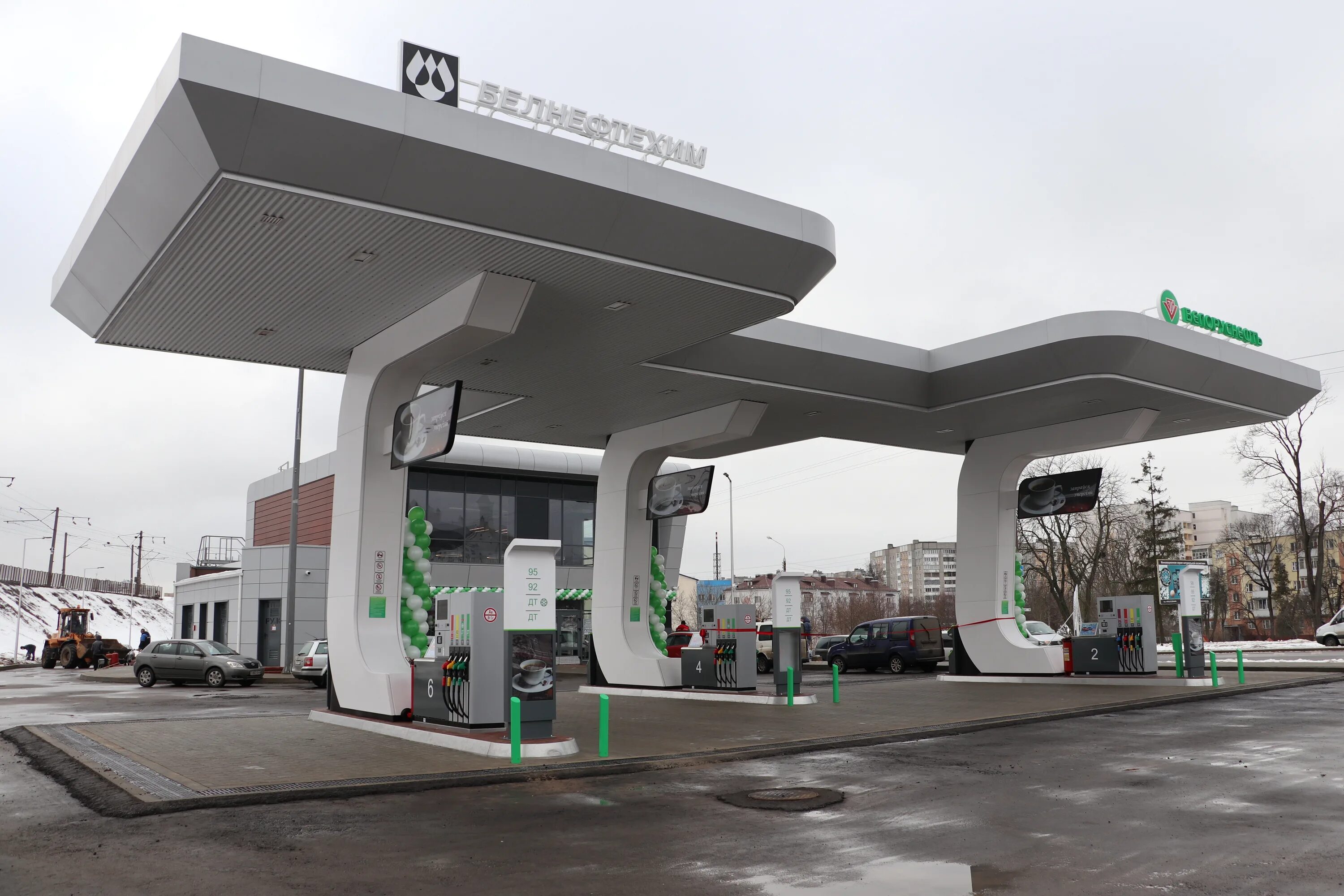 Заправка слуцк. Azpetrol ltd mmc. Азс беларусь. Здание азс. Заправка слуцк.