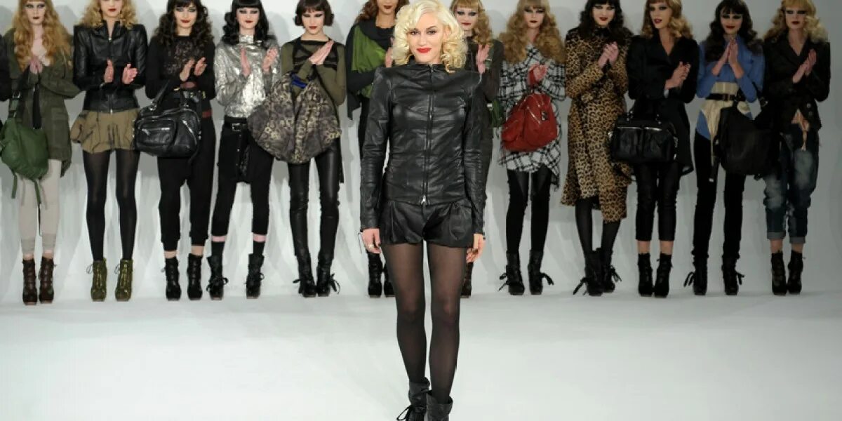 Мода 2010-х. Мода 2010 в России. Мода 2010-х годов женщины. Стиль 2010х одежда.