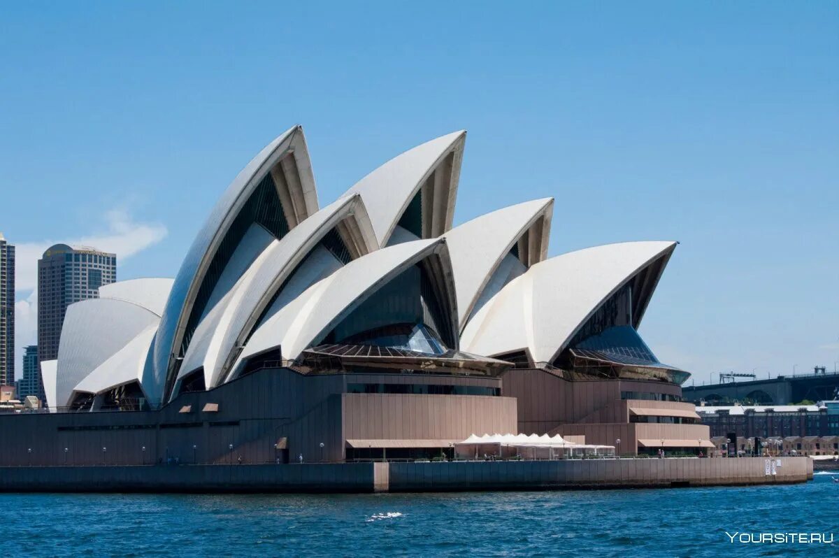 Достопримечательности какого государства. Сиднейский оперный театр, Сидней, Австралия. Оперный театр в Сиднее Австралия. Опера Хаус Сидней Австралия. Сиднейский оперный театр Австралия Архитектор.