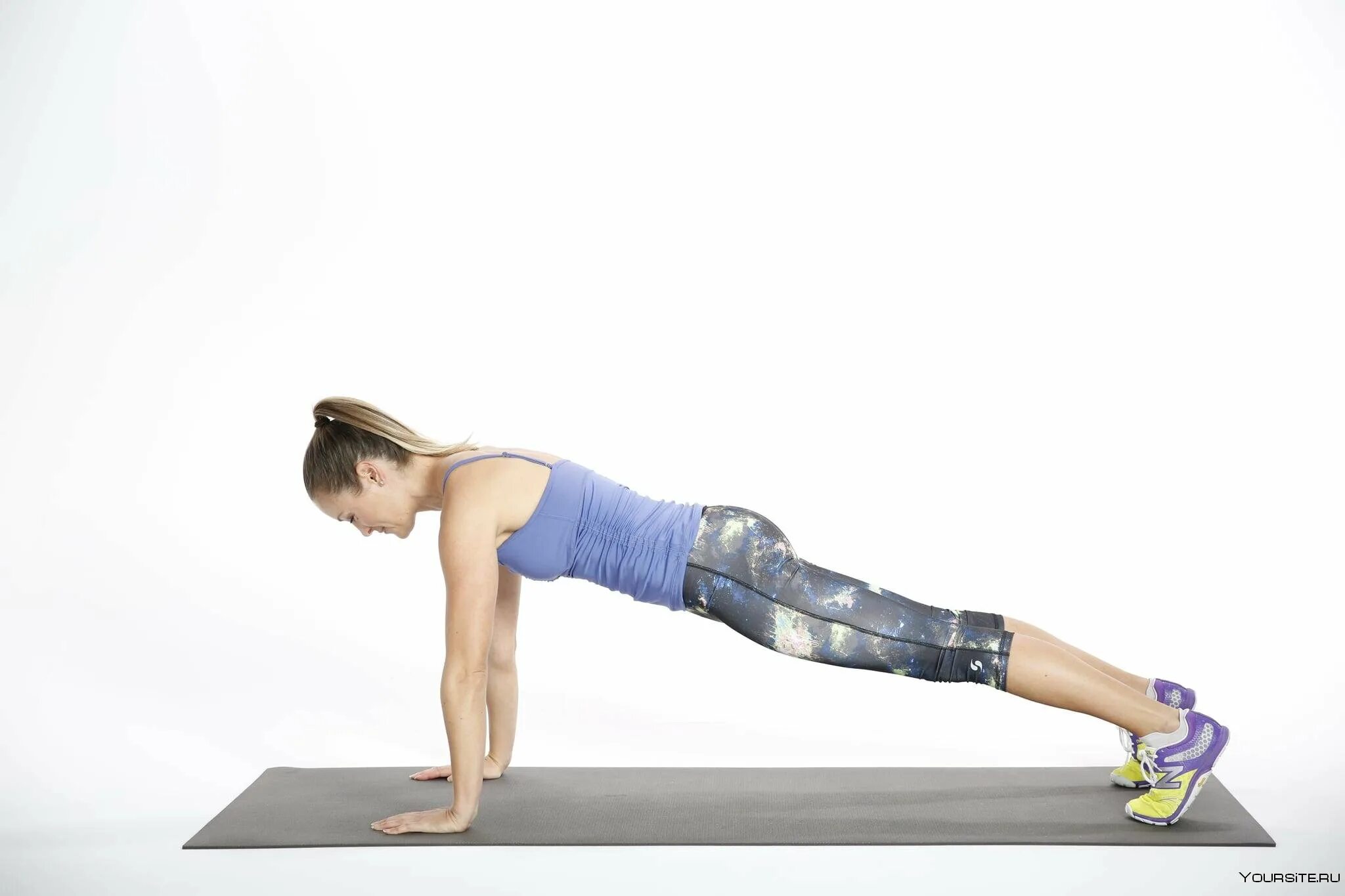 Упражнение уровень 3. Планка (Plank):. Планка в упоре лежа. Кумбхакасана планка. Упражнение планка на прямых руках.
