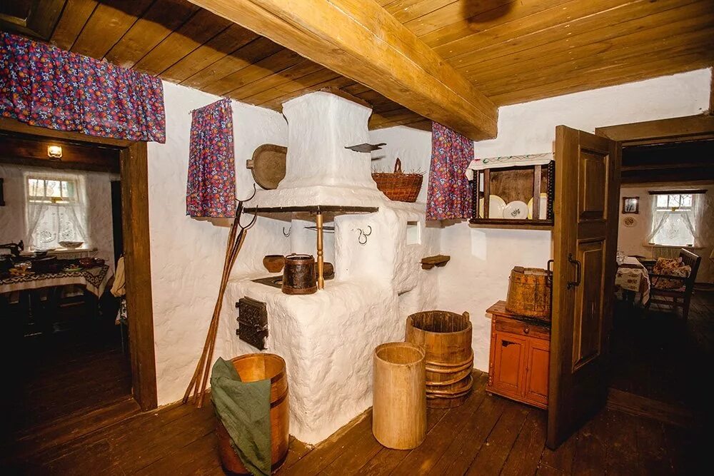 Изба на берегу моря. Саврасов хата. Живопись 19 век. Хаты мазанки украинцев в 17 веке. Чего не было в хате у моря.