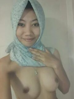 Slideshow melayu bogil 