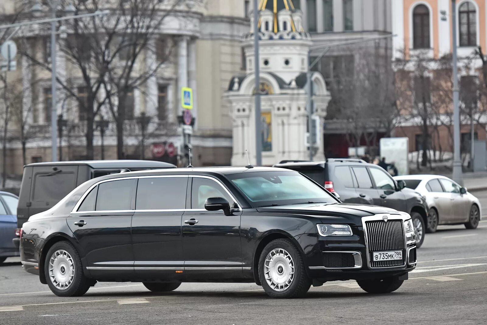 Aurus senat s600 бронированный. Aurus-41231 «сенат». Машина аурус s600. Бронированный лимузин аурус. Амр 001 77 аурус.