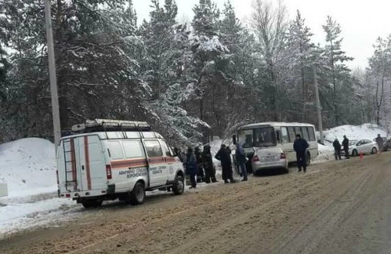 Маршрутное дтп. Авария маршрутки зимой.