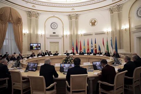 В контексте мирового и российского