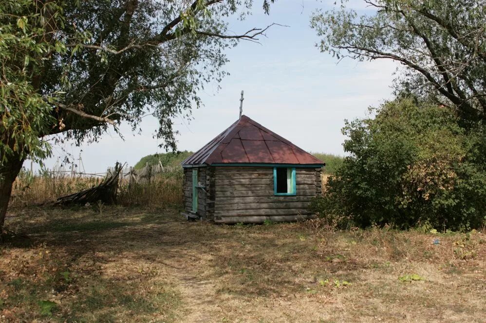 Комаровка ульяновская погода. Родник ульяновская область.