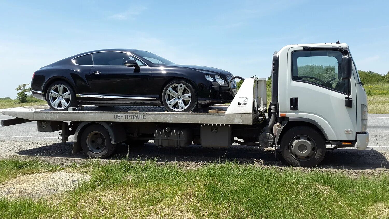 Простой эвакуатор. Tow truck эвакуатор. Красивый эвакуатор. Эвакуатор исудзу. Sma-210 эвакуатор 0.