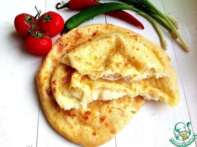 Хачапури с сыром и брынзой на сковороде. Хачапури с адыгейским. Хачапури с трюфелем. Хачапури по-мегрельски с адыгейским сыром. Хачапури по мергенский.