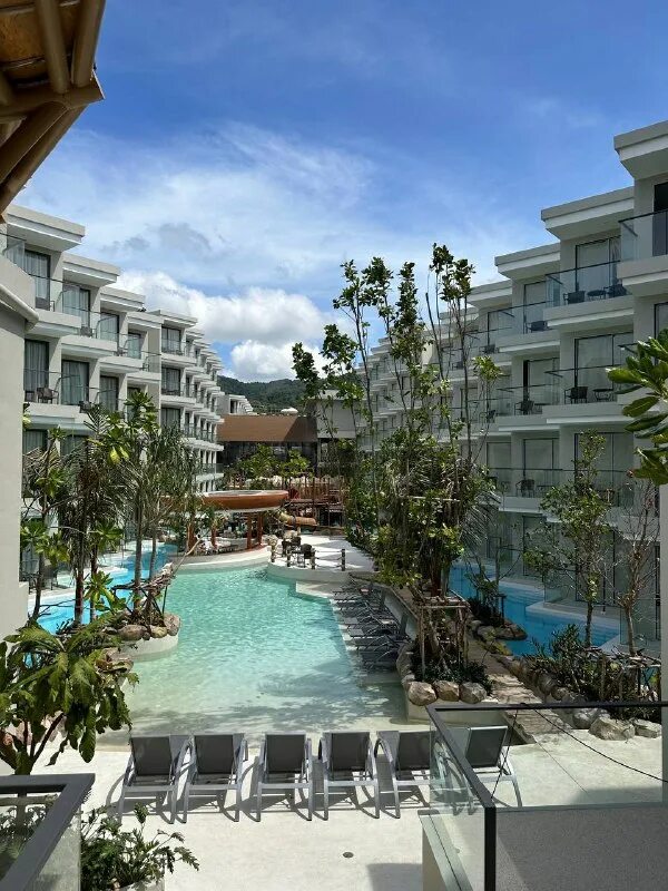 Phuket emerald beach resort пхукет