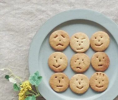 6 cookies