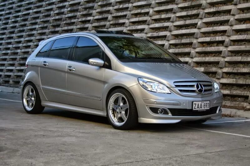 Mercedes b w245. Mercedes-Benz w245. W245 Mercedes. Mercedes b class w245. Мерседес b200 w245.