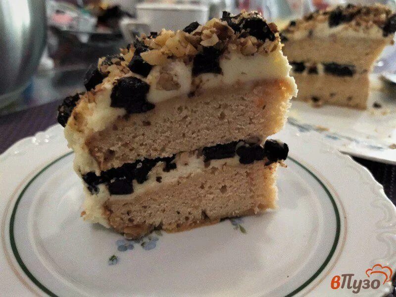 Торт с черносливом и грецким орехом сметанным. Торт с черносливом и грецким орехом сметанным. Шоколадный торт «чернослив в шоколаде». Торт с курагой черносливом и грецкими орехами. Торт с черносливом и грецким орехом.