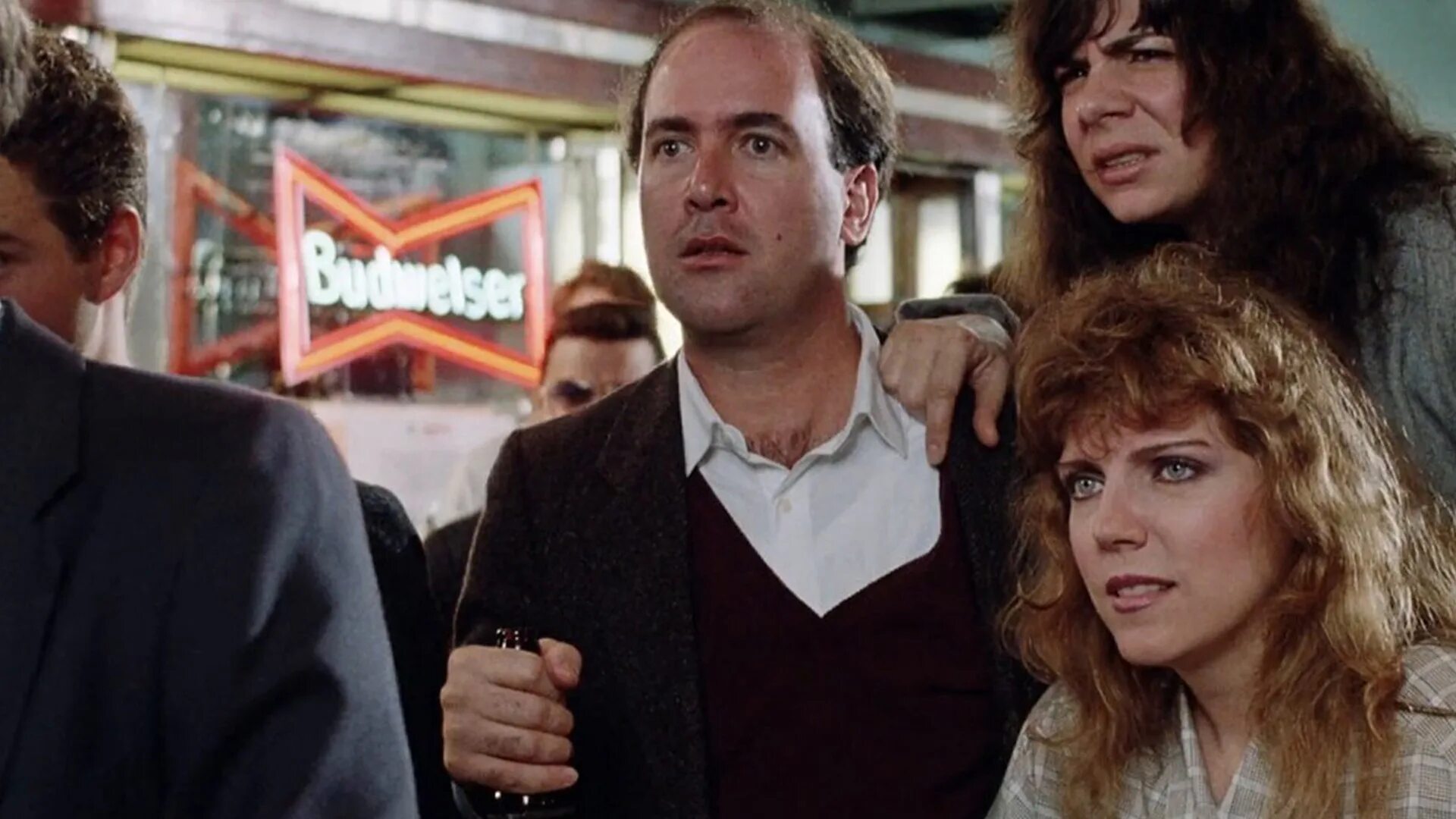 Смотрю ничего не вижу. Смотрю ничего не вижу. Джин уайлдер фильмы. Joan severance 1989. Джоан северанс в фильме ничего не вижу ничего не слышу.