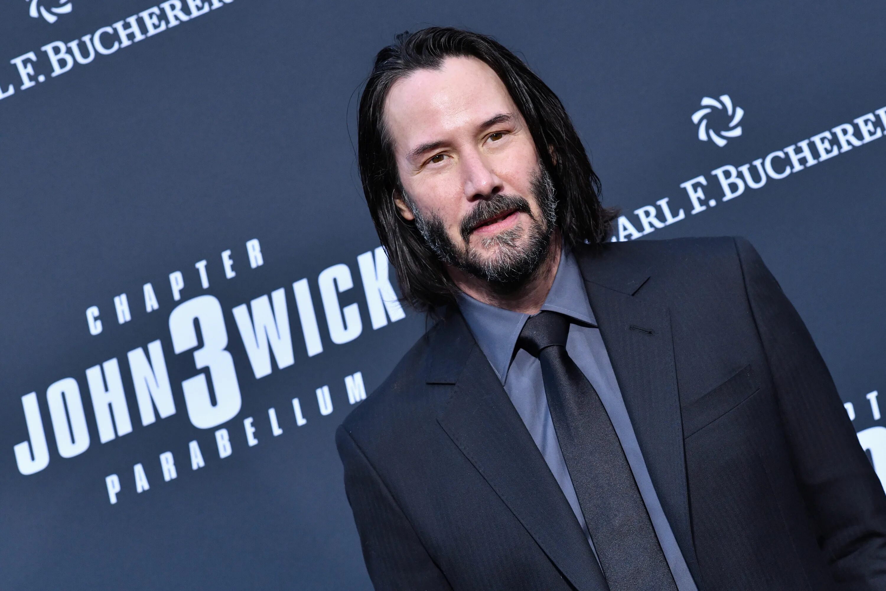 Киану ривз keanu reeves. Кианр ивз. Киану ривз фото 2022. Киану ривз с завязанными волосами. Киану ривз 2020.