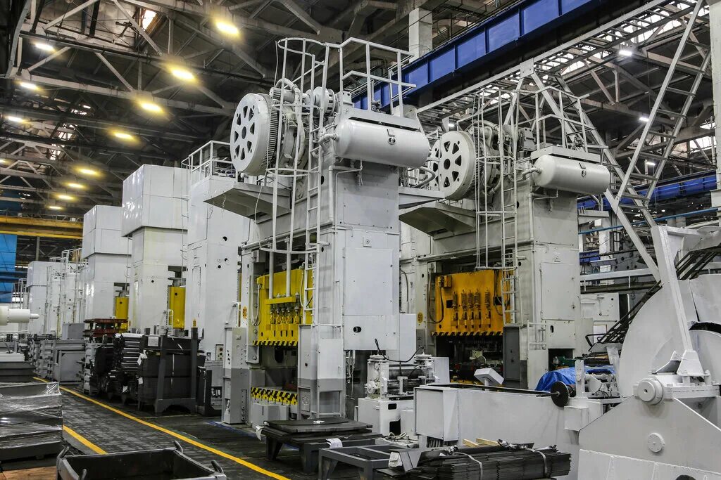 предприятия ростова на дону. ростовский прессово-раскройный завод. тавр завод ростов на дону. ростовский завод шампанских вин фото. рпрз ростсельмаш.