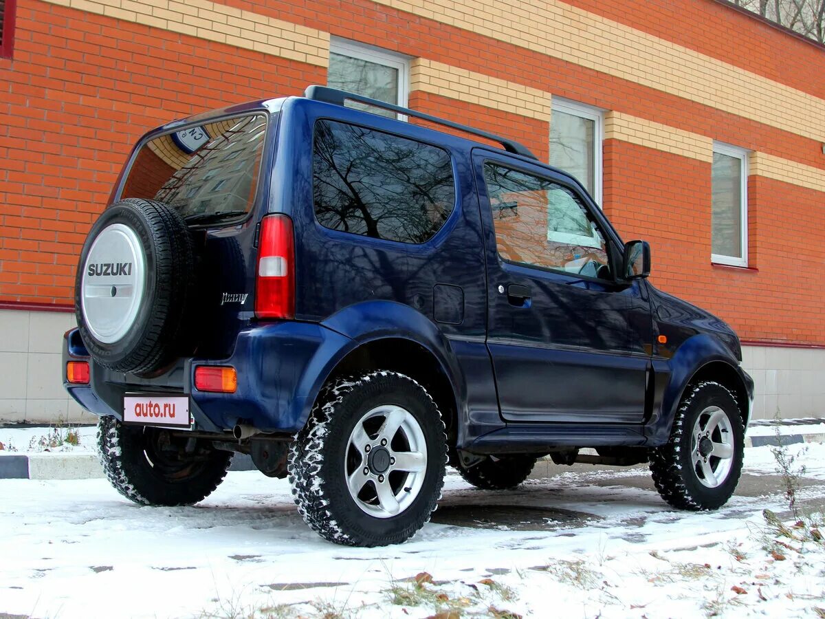 Купить сузуки джимни москва и московская. Suzuki Jimny 2010. Сузуки Джимни синий. Синий Сузуки Джимни 1998. Джимни синий 2005.