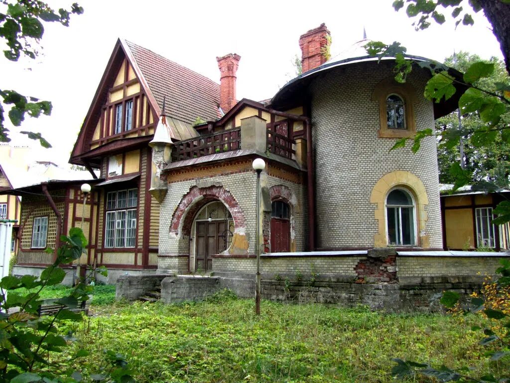 Дача гаусвальд на каменном острове в петербурге. Каменный дом петербург. Дача гаусвальд в спб. Особняк евгении карловны гаусвальд на каменном острове, с-пб. Каменный дом петербург.